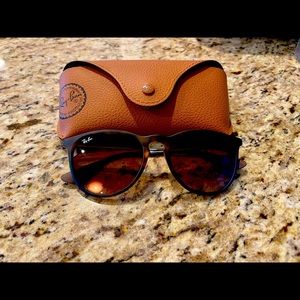 Brand new Ray Ban sunglasses with case.